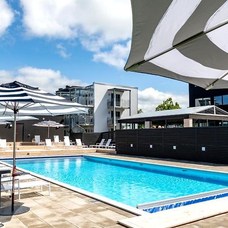 First Hotel Kokoloko Висбю Экстерьер фото