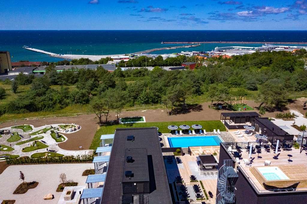 First Hotel Kokoloko Висбю Экстерьер фото