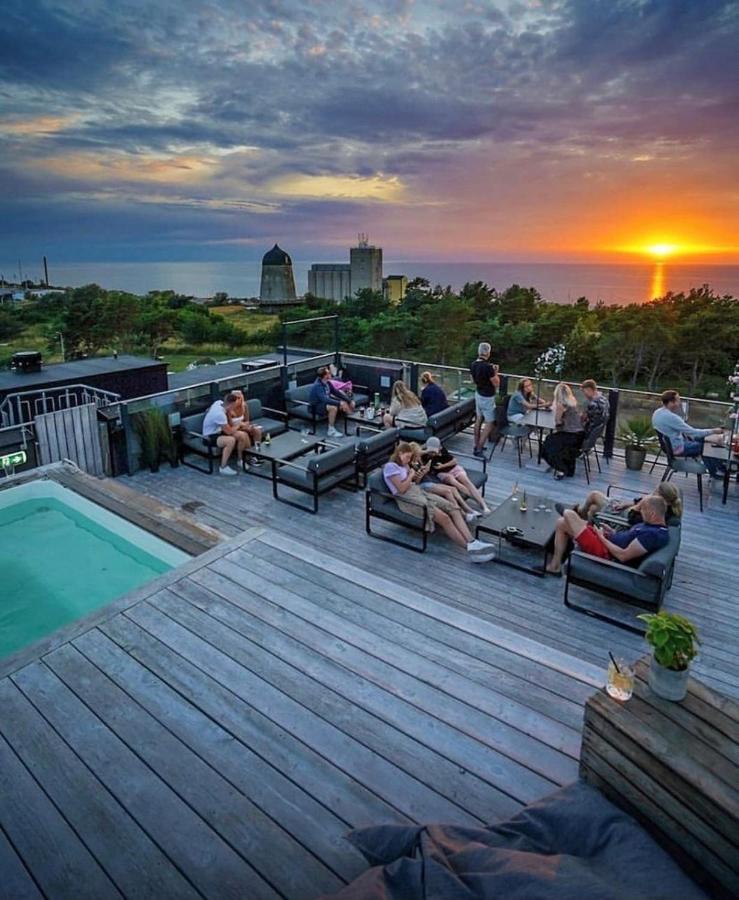 First Hotel Kokoloko Висбю Экстерьер фото